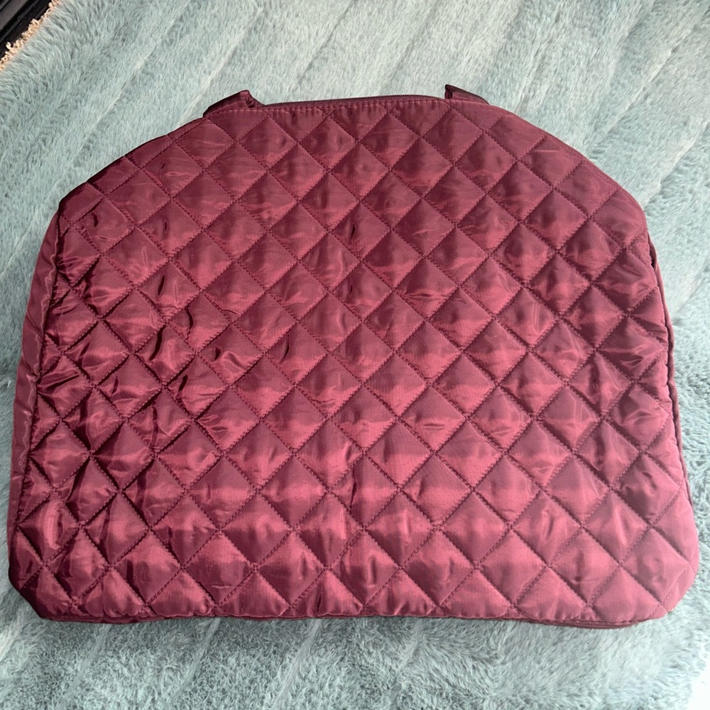 DSW Puffy Weekender Bag